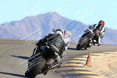 media/Jan-09-2022-SoCal Trackdays (Sun) [[2b1fec8404]]/Turn 12 Backside (130pm)/